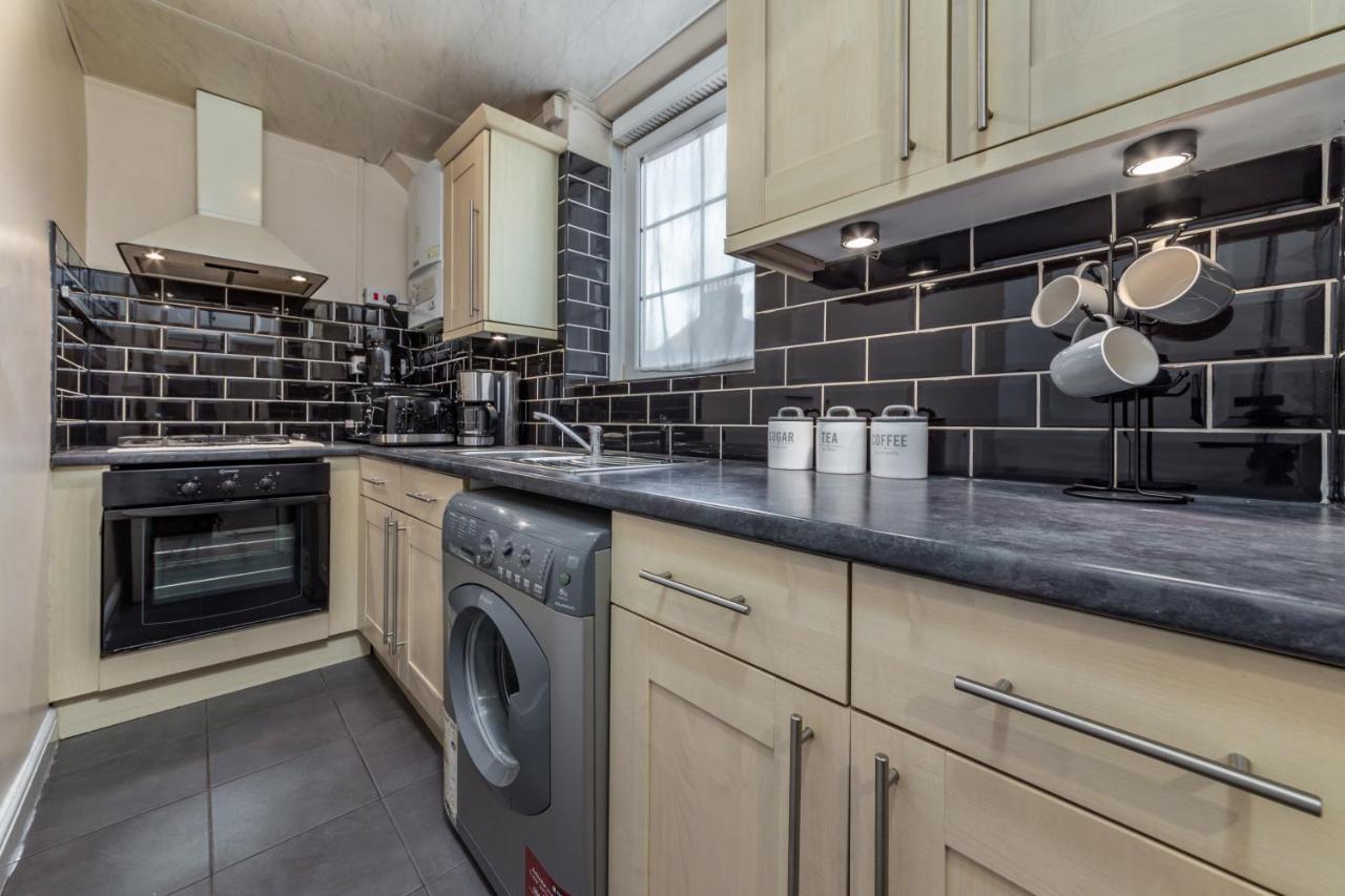 Suites By Rehoboth - Pilgrim Residence - Southwark Лондон Екстер'єр фото