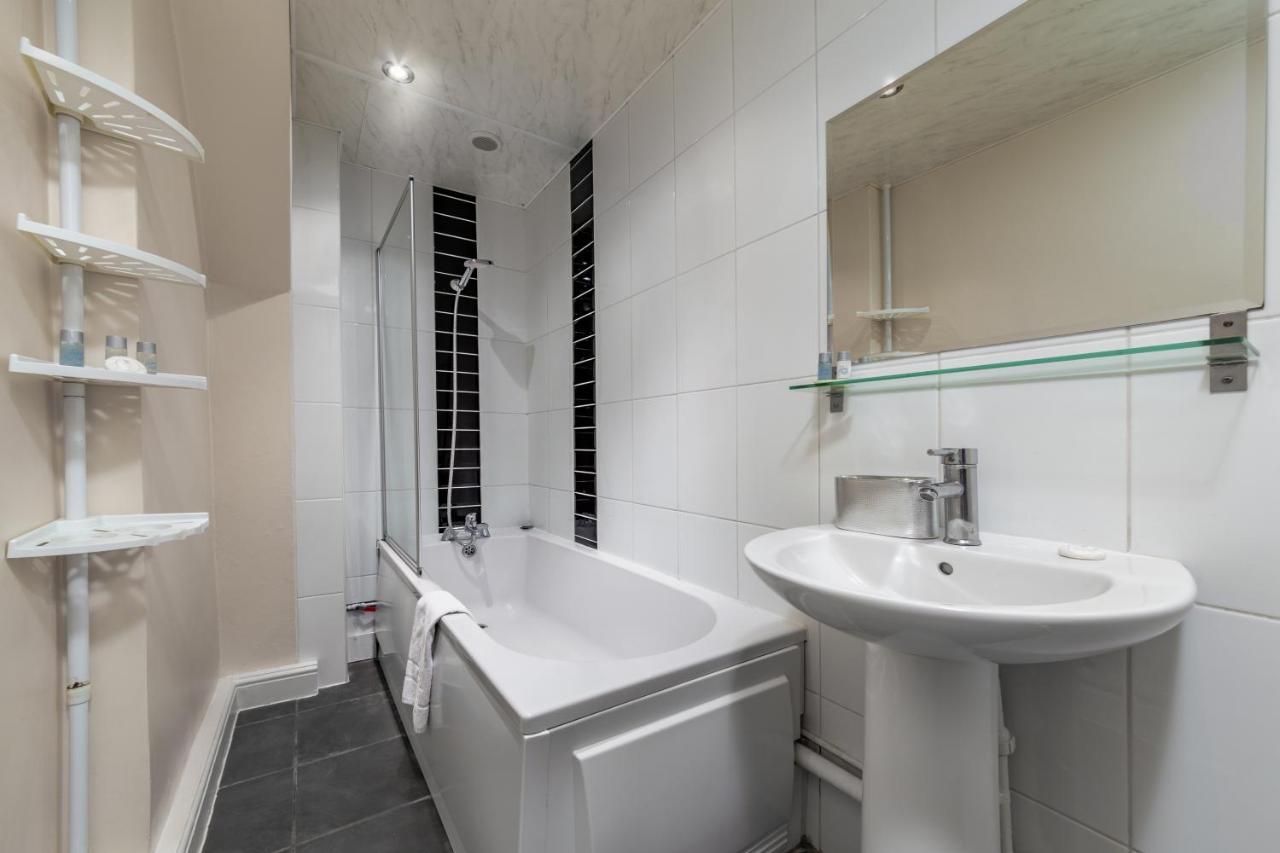 Suites By Rehoboth - Pilgrim Residence - Southwark Лондон Екстер'єр фото